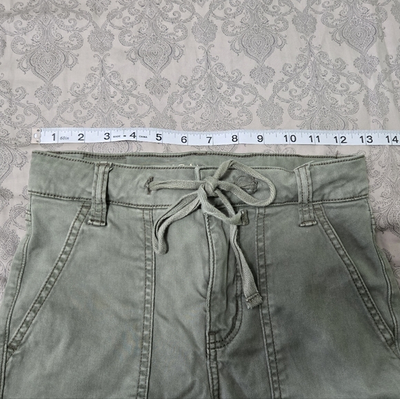 AE ~ Hi-Rise Cargo Jegging - Picture 8 of 9